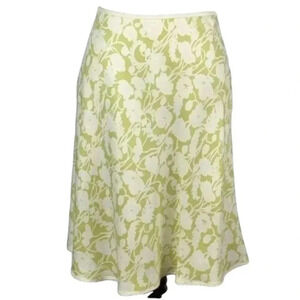 Ann Taylor petites skirt size 2P green 100% silk